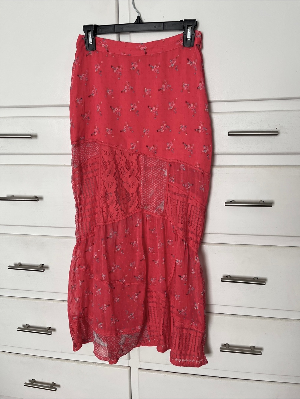 Free People Daniella poppy red floral Tiered Lace Maxi Skirt size small - Picture 7 of 14
